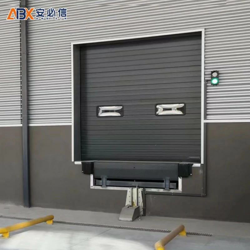 来宾升降滑升门